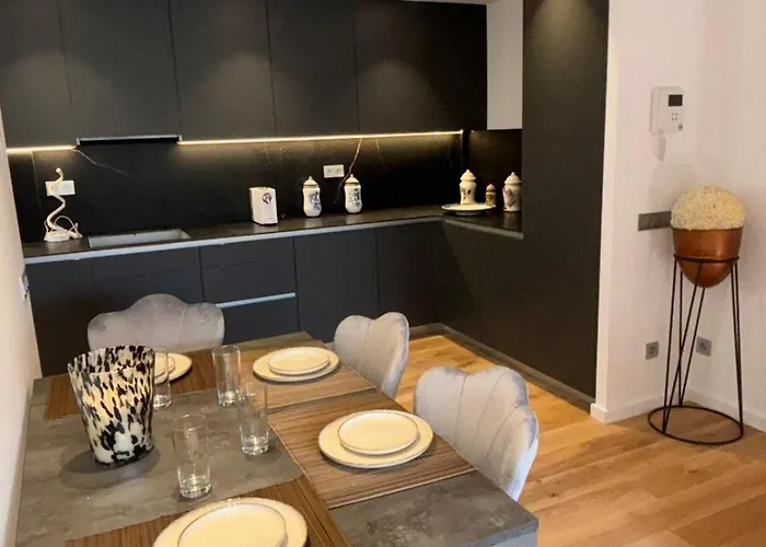 度假居 Chalet Barcelona 巴塞罗那
